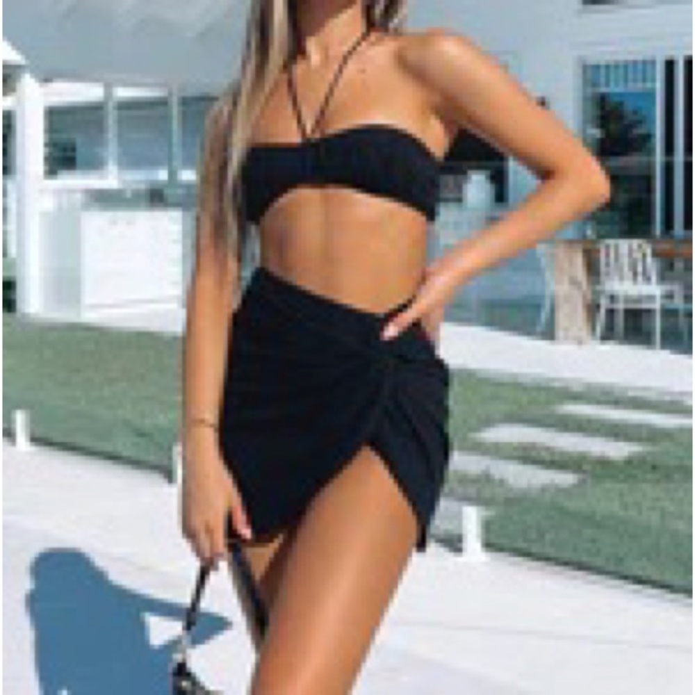 White Fox Boutique Sunset Views Black Mini Skirt